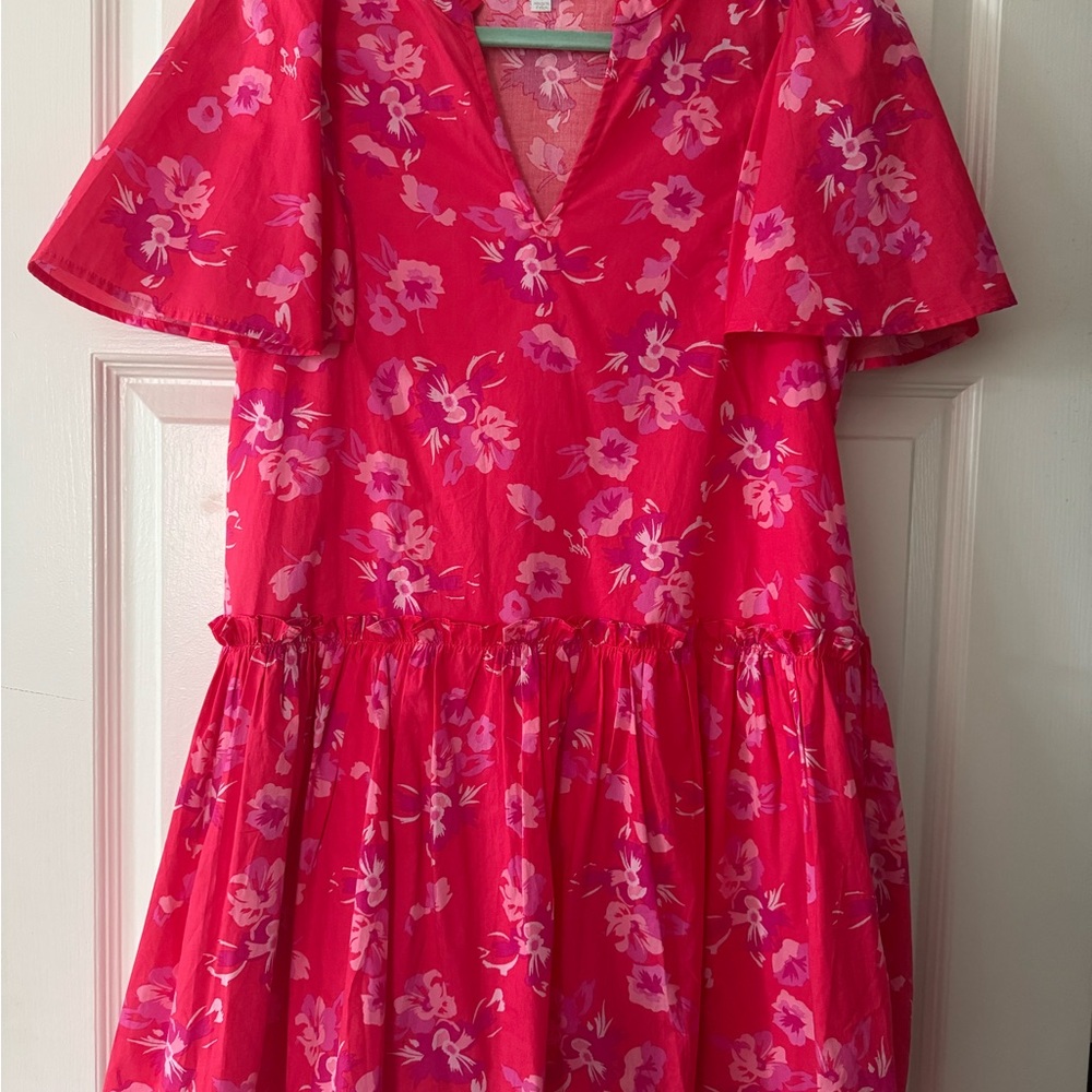 Sugarlips Vibrant Pink Floral Dress
Worn once. Perfect condition.
